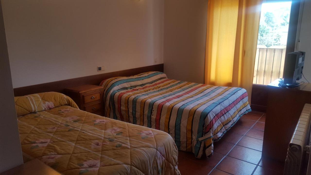 Hospedaje Casa Mariano Сеговия Экстерьер фото